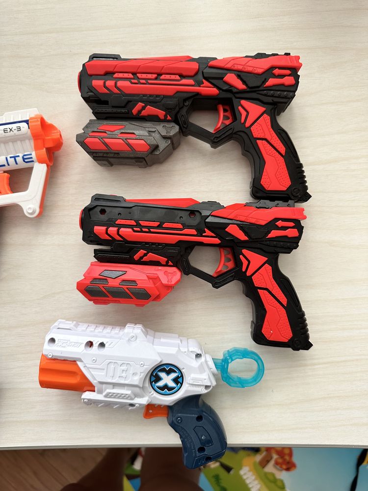 Игровые бластеры Nerf и Xshot