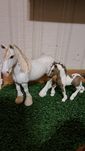 Schleich klacz że źrebakiem