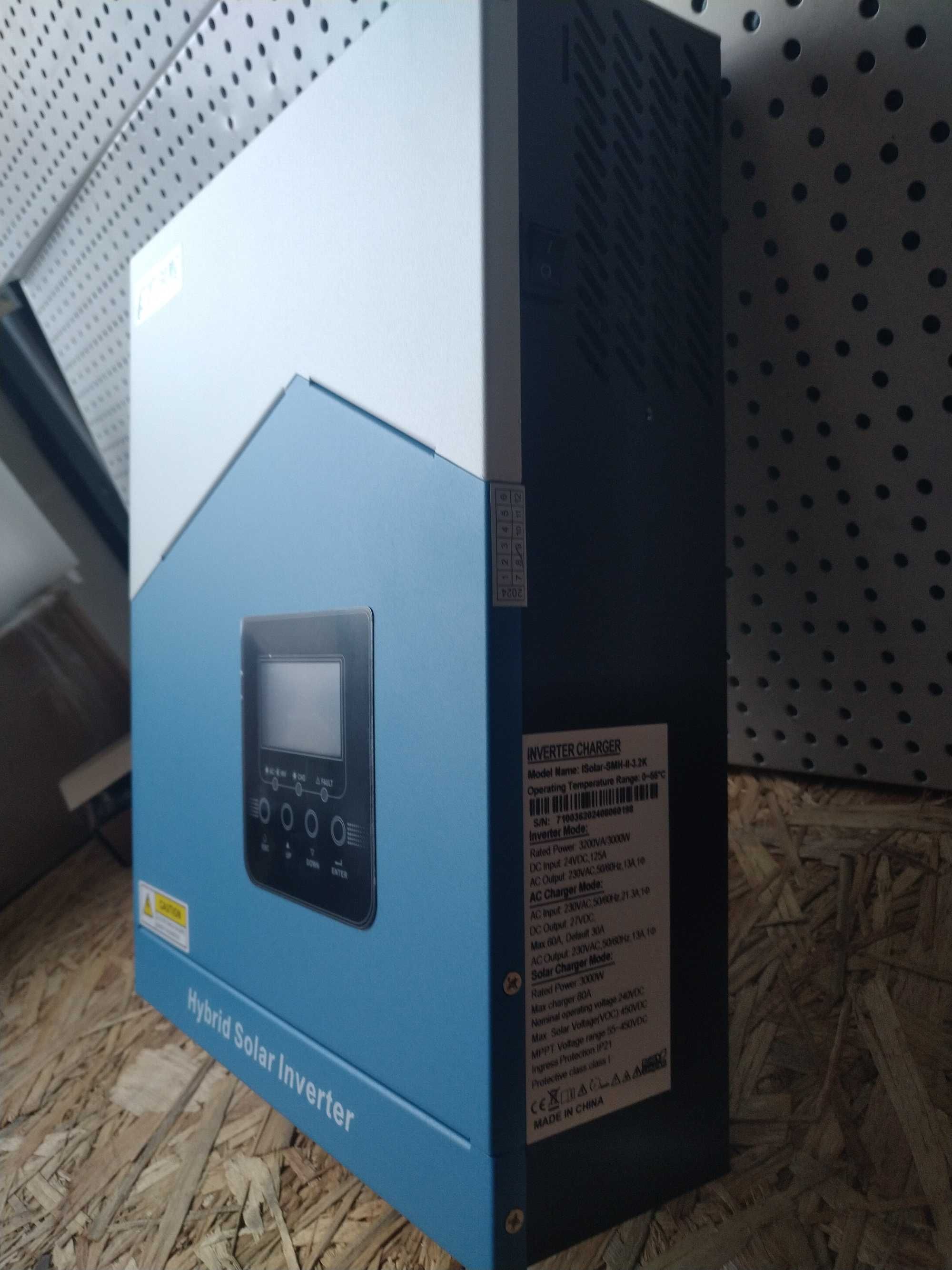 Гібридний інвертор EASUN; 3,2 кВт; 24V; ISolar-SMH-II-3.2KW-WIFI