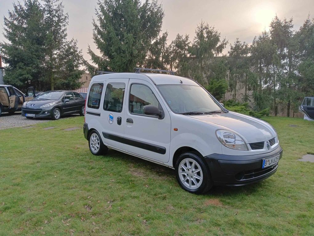 Renault Kangoo 1,2 cm, benzyna, 2005r.