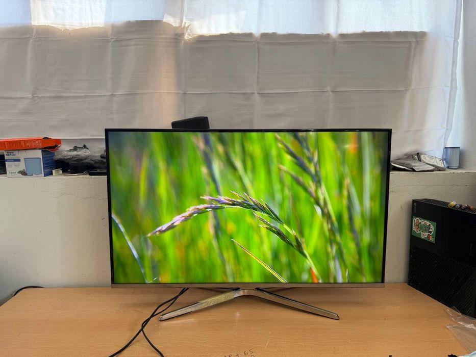 Телевізор Samsung – 40 дюймів, Full HD