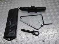 TOYOTA YARIS II 05-09 HB 5D ZESTAW  NAPRAWCZY KLUCZ LEWAREK UCHO HOLOWNICZE