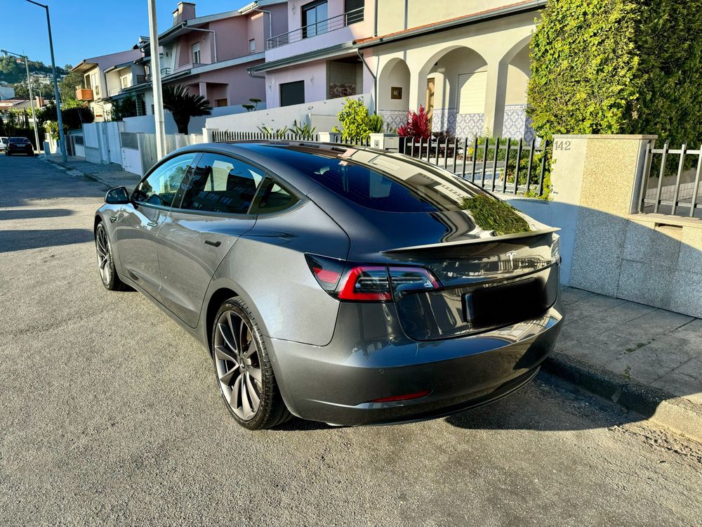 Tesla Model 3 Performance com garantia