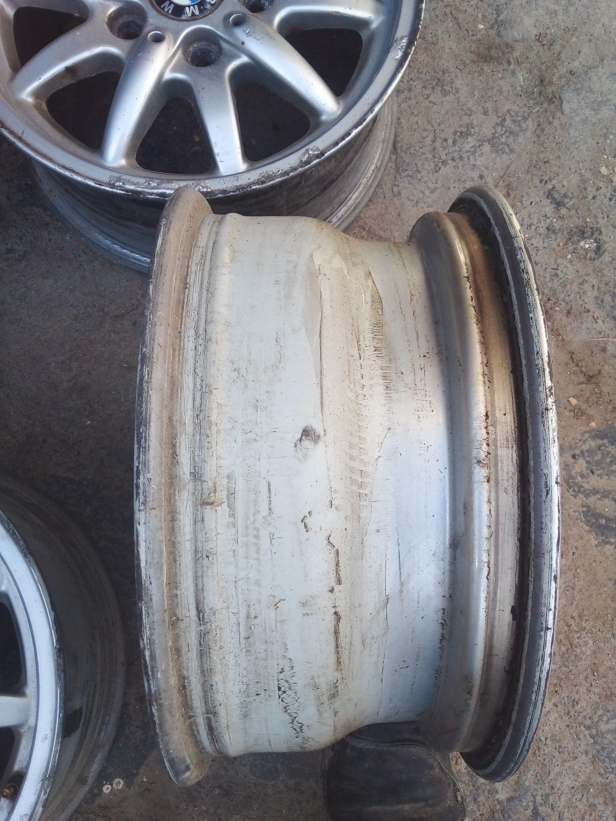 Продам диски 5×120R15 Бмв е36