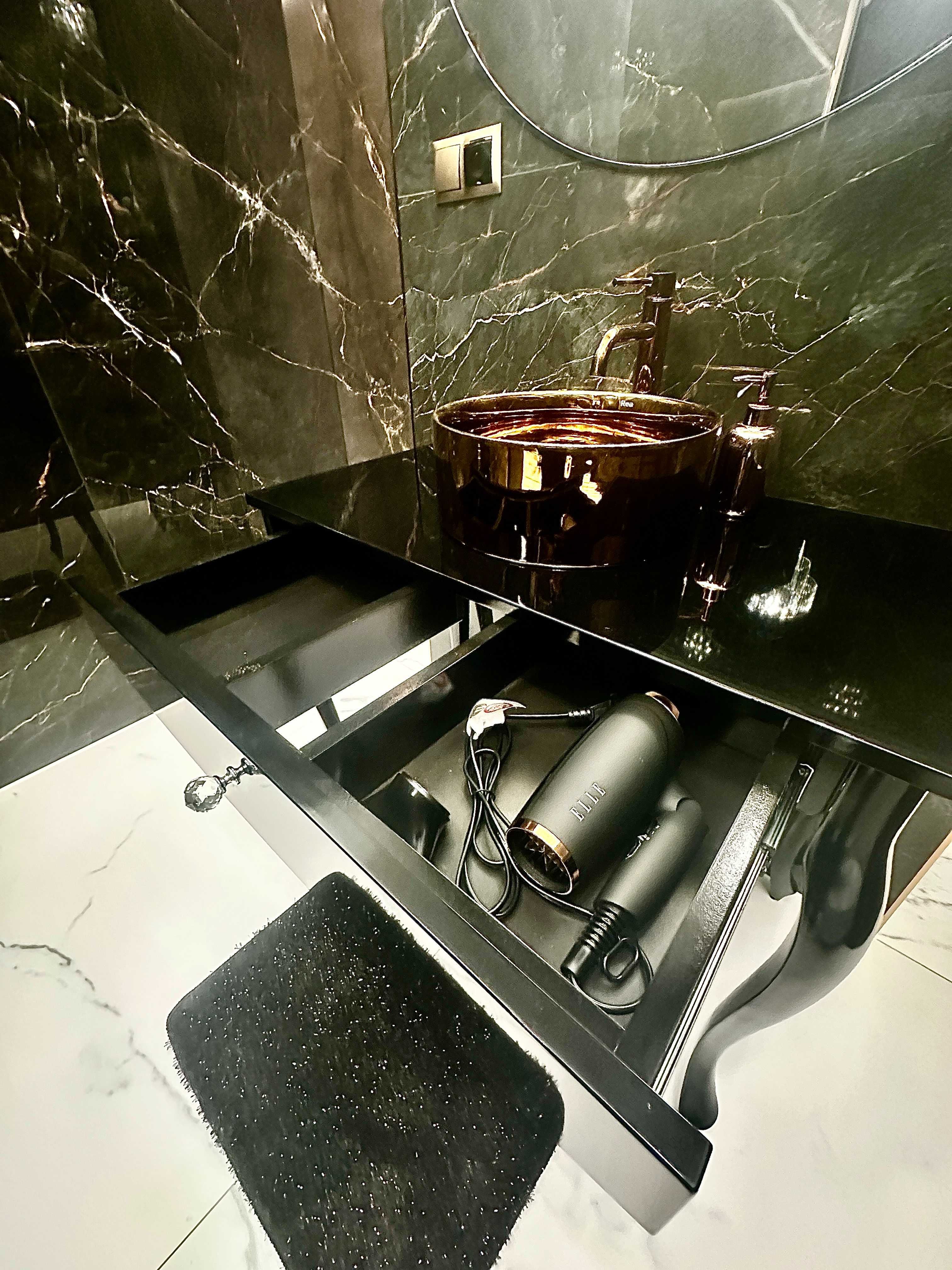 Apartament Black House A