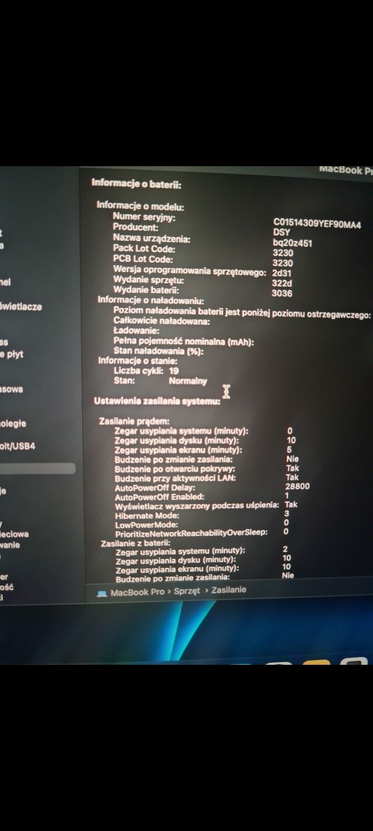 Laptop MacBook Pro 2017r. Dysk SSD. 8 Gb Ram i5