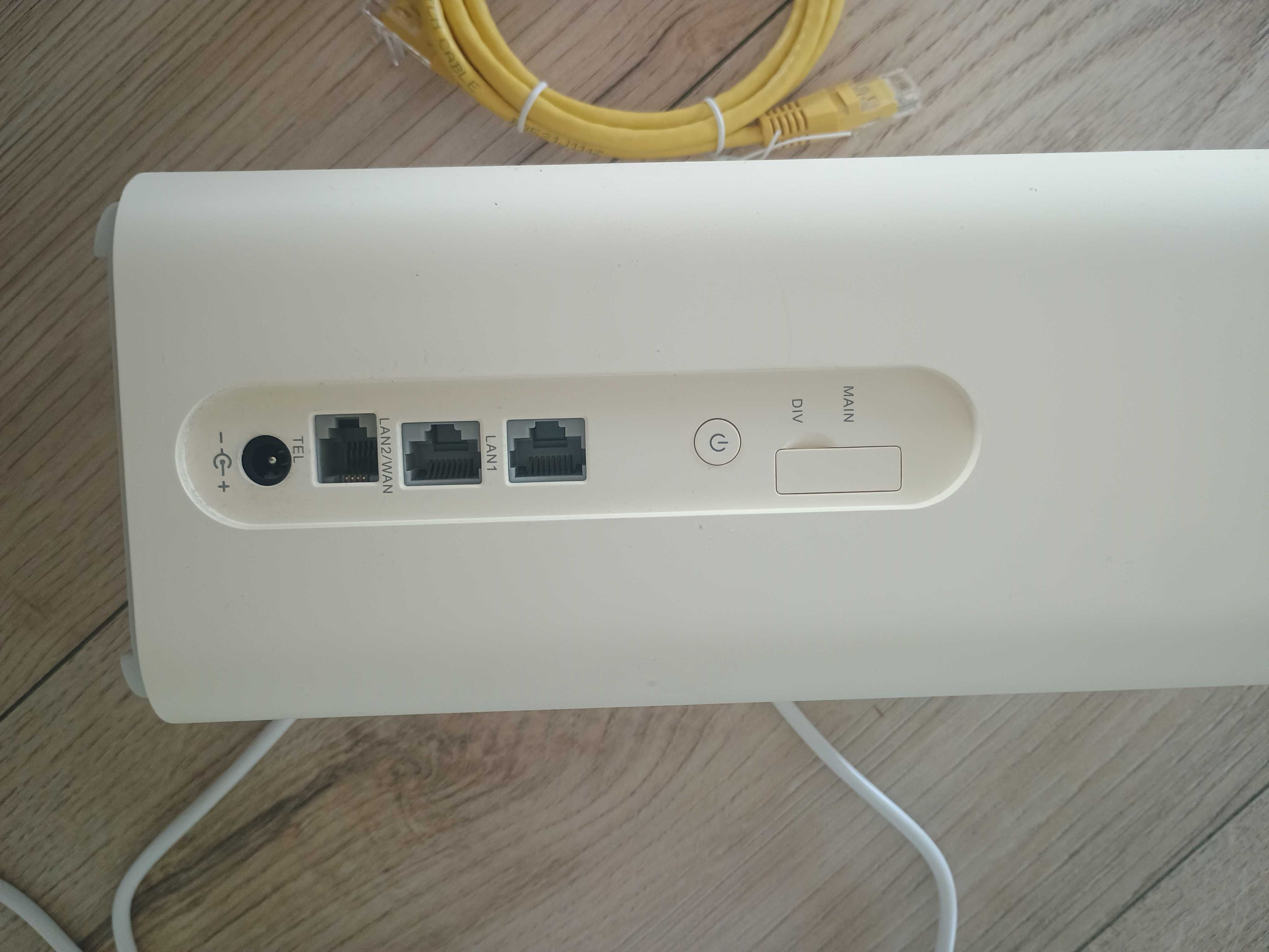 Modem  huawei B818-263