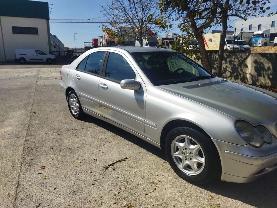 Mercedes     C220 Cdi