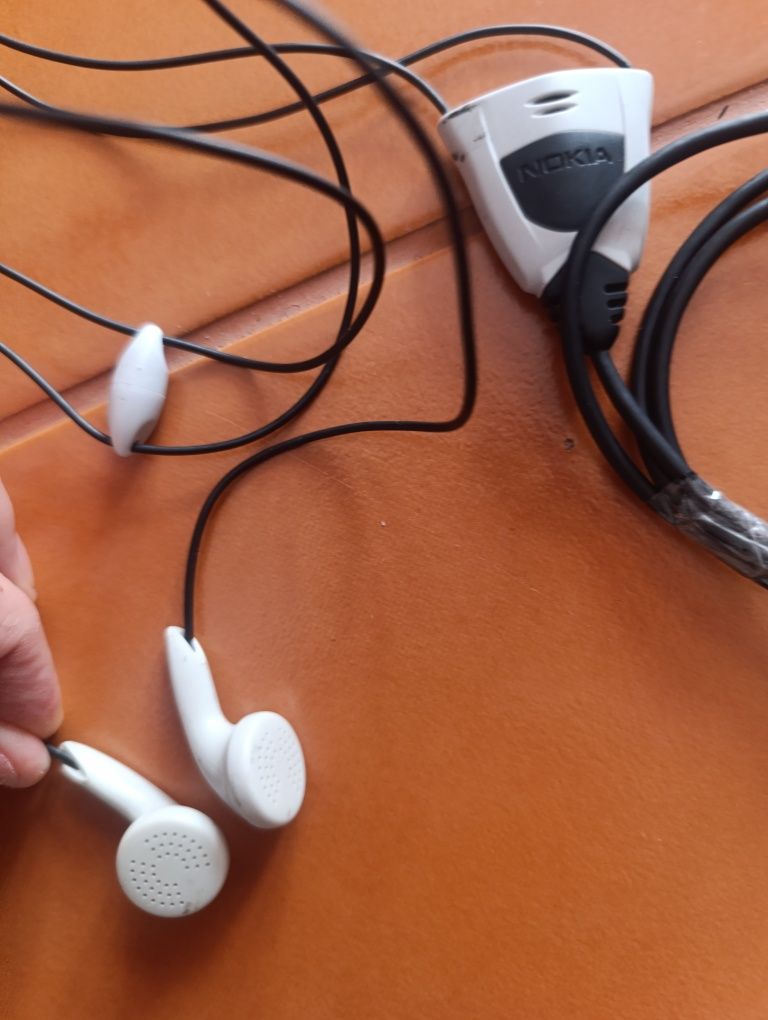 Auriculares Nokia HDS-3