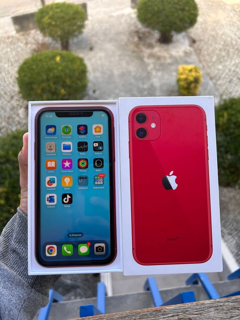 iPhone 11 256GB RED na Caixa