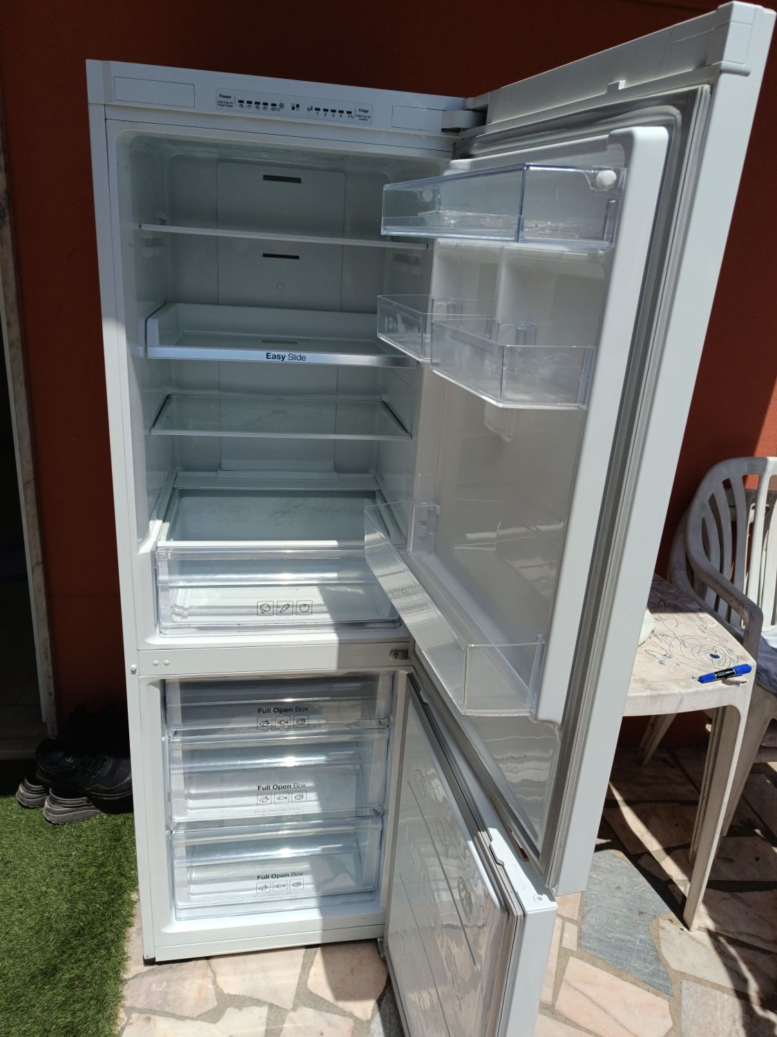 Frigorífico Samsung 290 litros funcionando perfeitamente