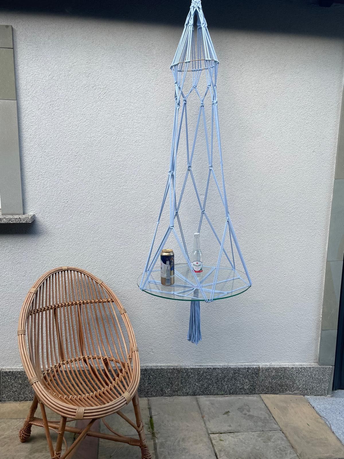 Kwietnik ze sznurka