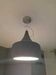 Lampa z betonu                                          .