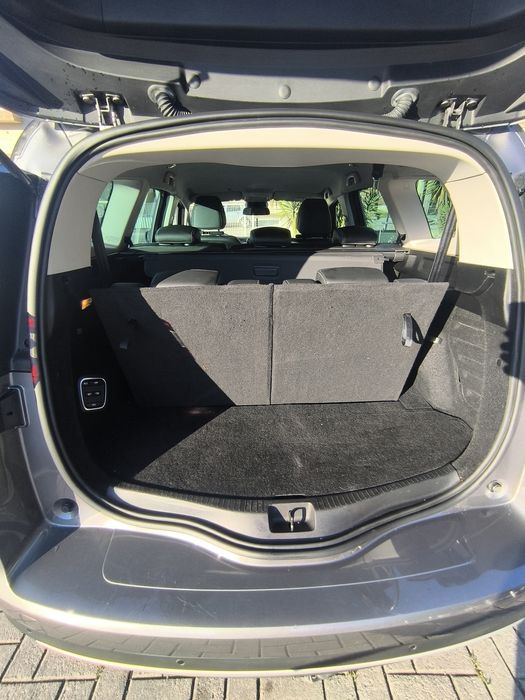 Grand Scenic 1.7 Blue dCi de 150 cv