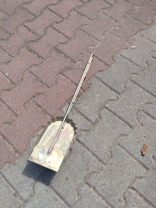 łopatka do popiołu i zgarniacz do kotła zestaw