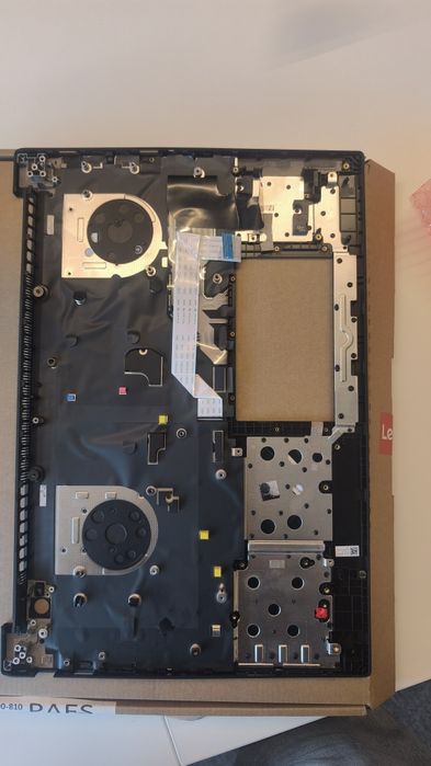 Teclado + Palmrest Lenovo ThinkPad P16s Gen 3 ES (espanhol) Novo