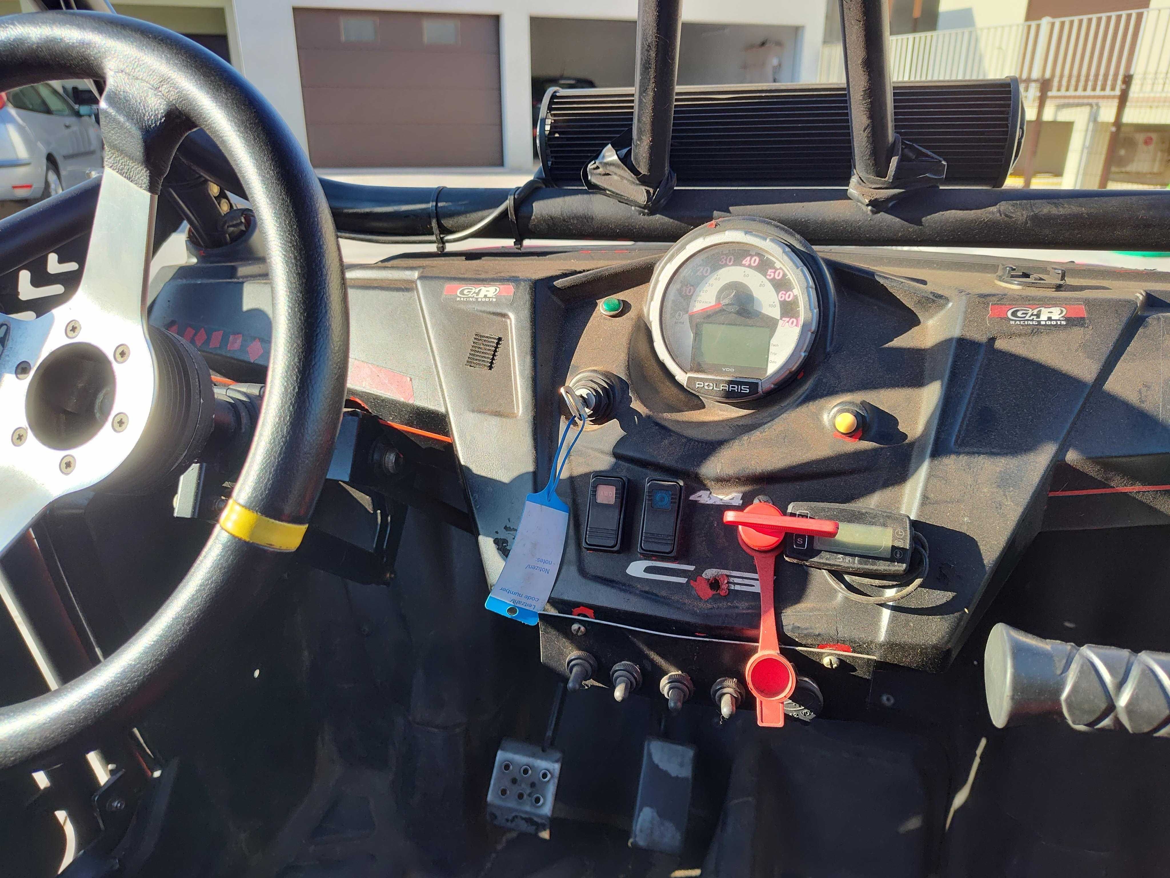 Buggy Polaris RZR 800