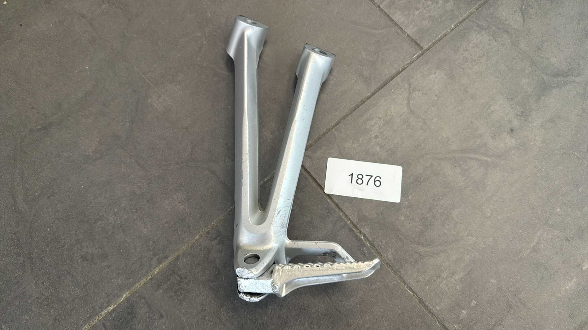 Podnóżek Set Lewy Suzuki GSX-R 600 750. 1000 K6 K7 [1876]