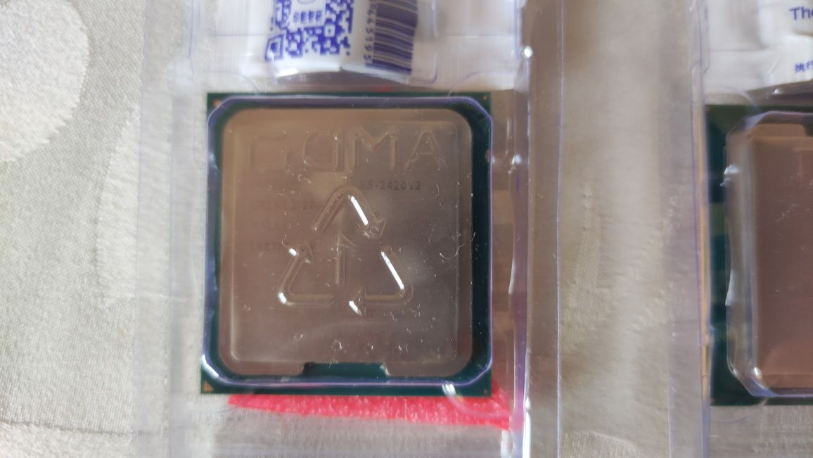 Vendo Cpu Intel Xeon E5-2420v2