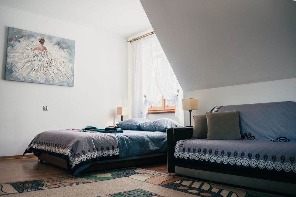 Mieszkanie studio długoterminowo, miejsce parkingowe zadaszone