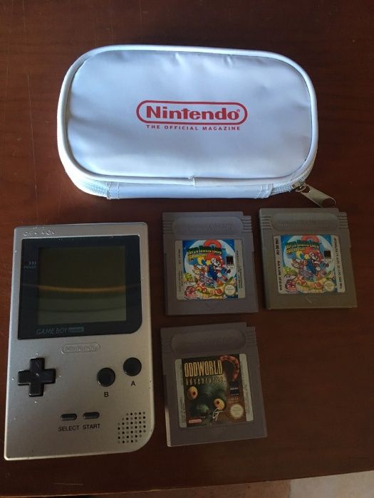 Nintendo Game Boy Advance Pocket Color