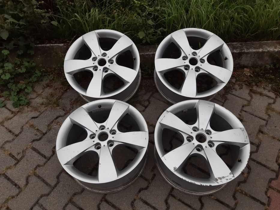 Oryginalne alufelgi 17 cali 5x112 skoda vw felgi aluminiowe ET54