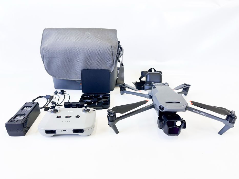 Dron Dji Mavic 3 Pro | Sprawny, Zestaw, Faktura