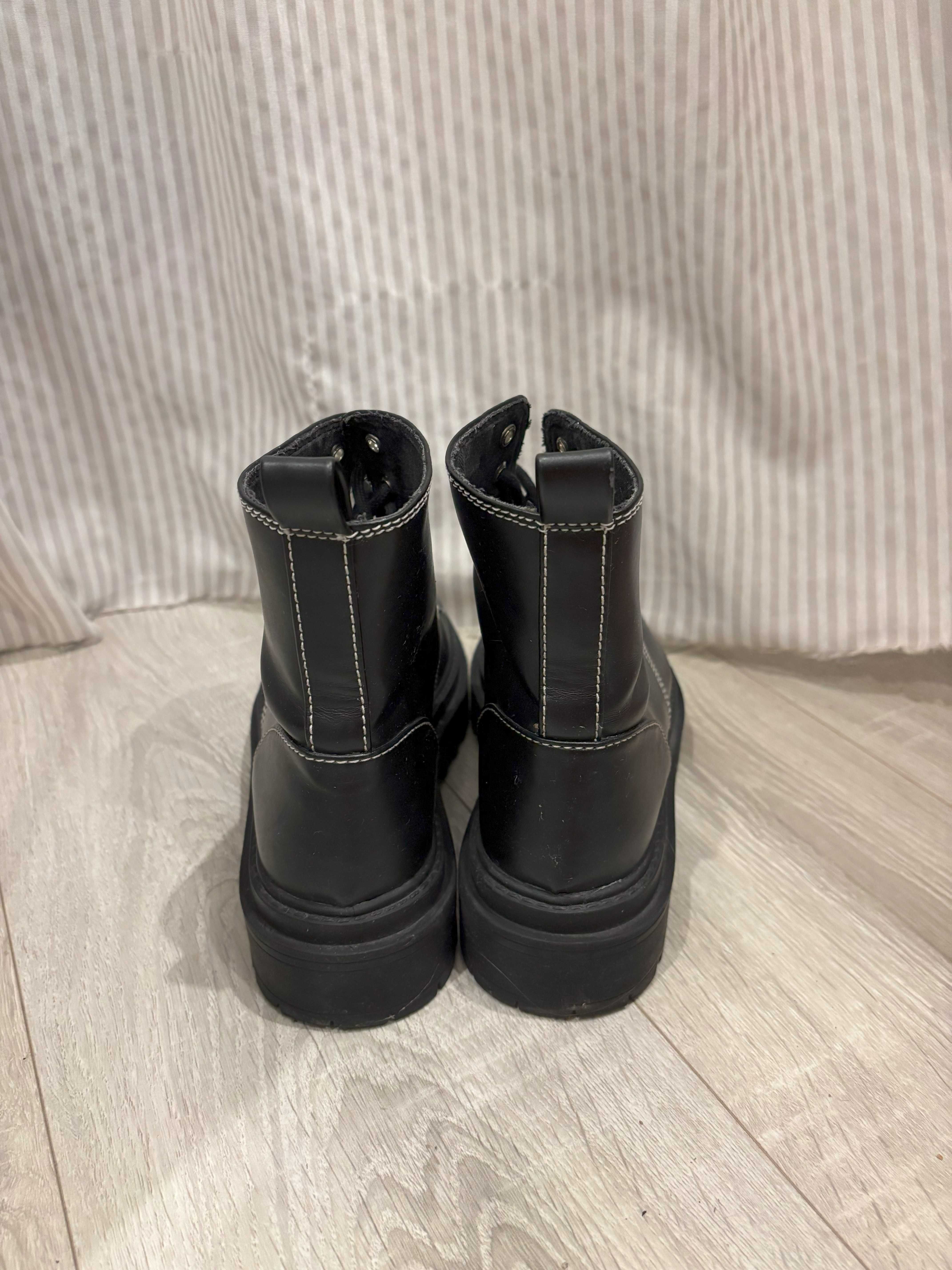 Estas botas são tamanho 38 EU,