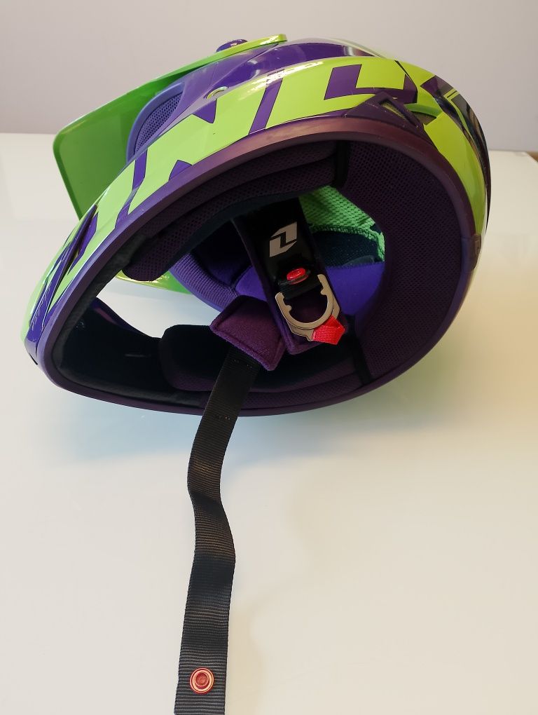 Kask ONE dziecięcy motocyklowy rowerowy