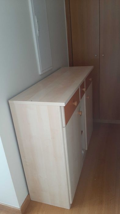 Comoda criança em Madeira