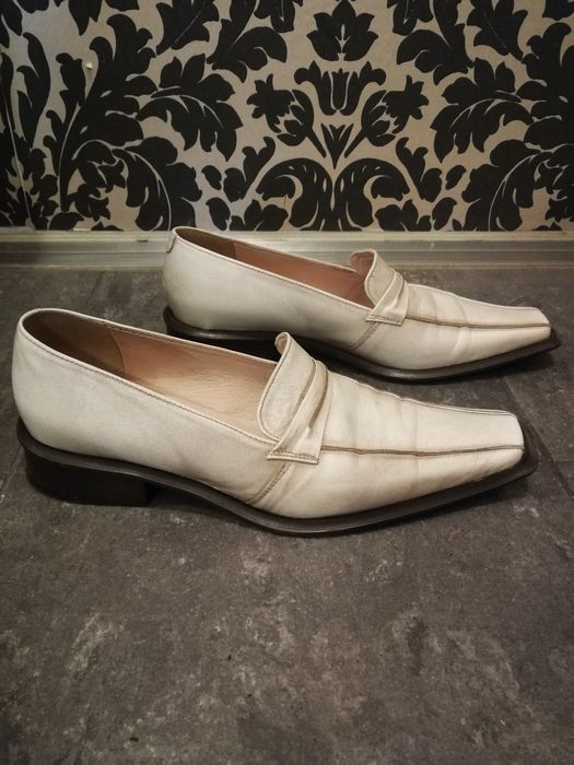 Mokasyny damskie skórzane beżowe 36