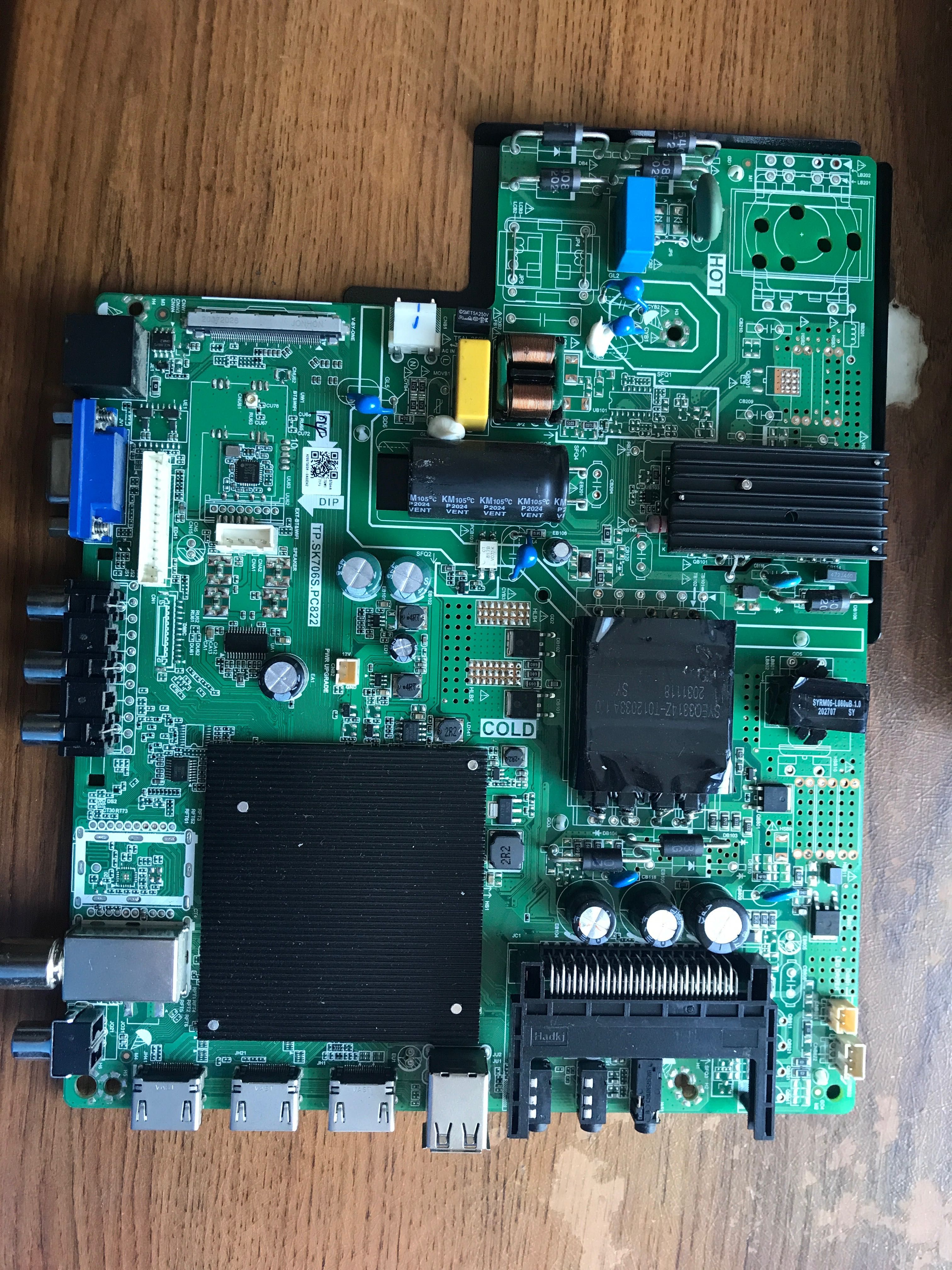 Майн плата TP.SK706S.PS822