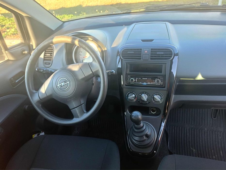 Opel Agila • 2009 • 153 000 km • Benzyna •