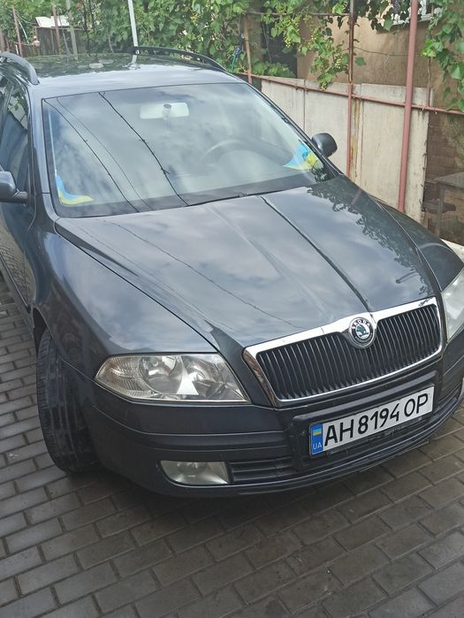 Продам SKODA OCTAVIA A 5 MPI  1,6 универсал ГАЗ - БЕНЗИН