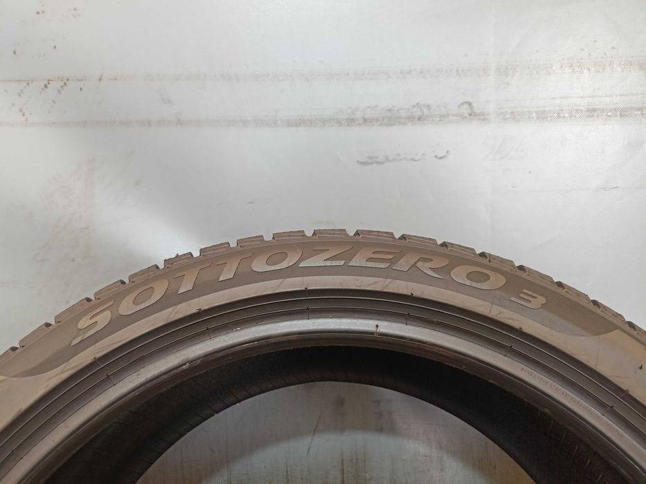 Pirelli SottoZero 3 225/45/19 16r. 96V 7,2mm (3469)