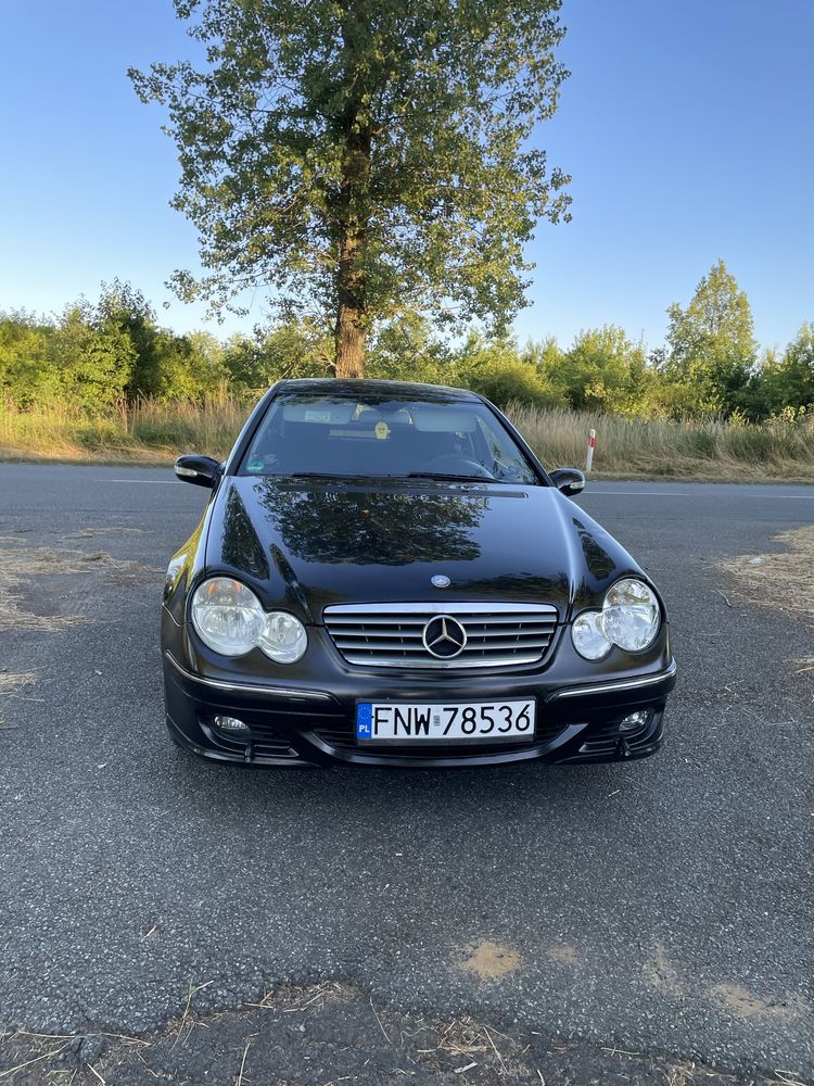 Sprzedam mercedesa c160