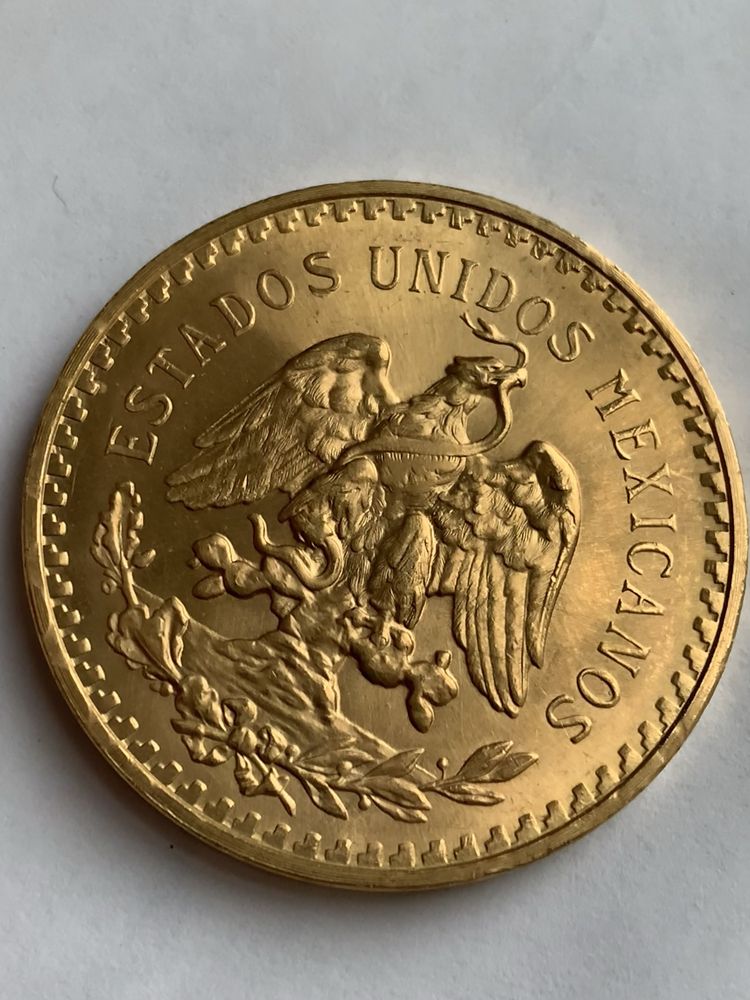 Золота монета 50 песо
