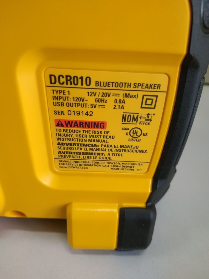 DeWalt DCR010 Bluetooth speaker колонка Оригінал США