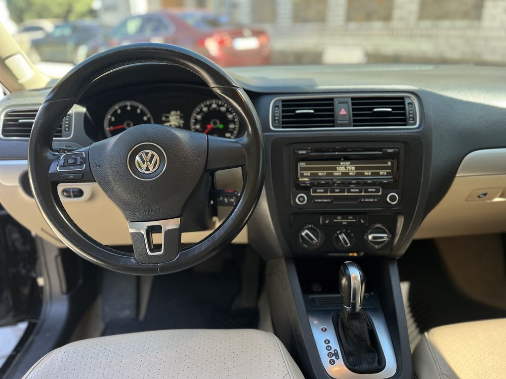 VW Jetta 2013 в ЛІЗИНГ | КРЕДИТ
