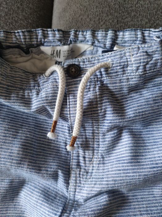 Krótkie spodenki H&M rozm. 128cm bdb