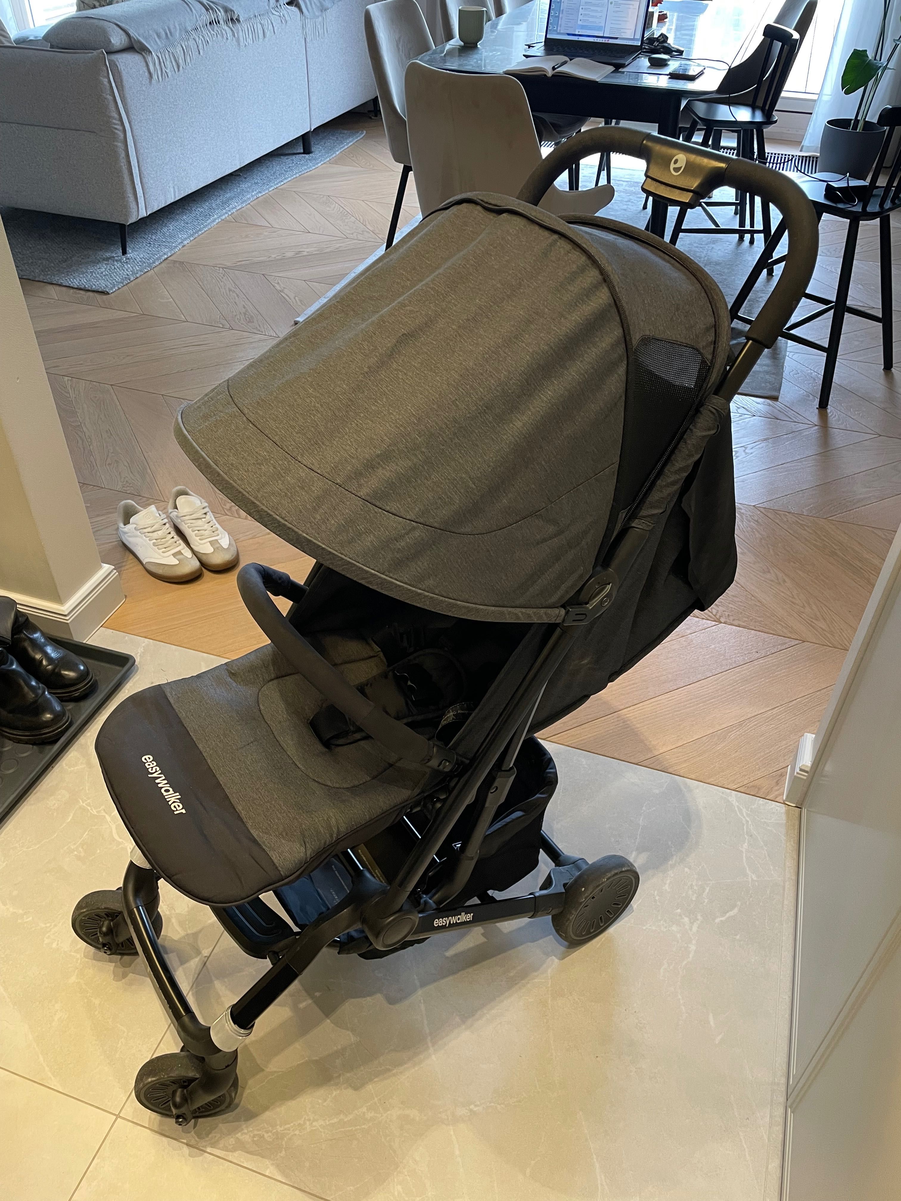 Wózek spacerówką Easywalker Buggy XS Lekki do samolotu