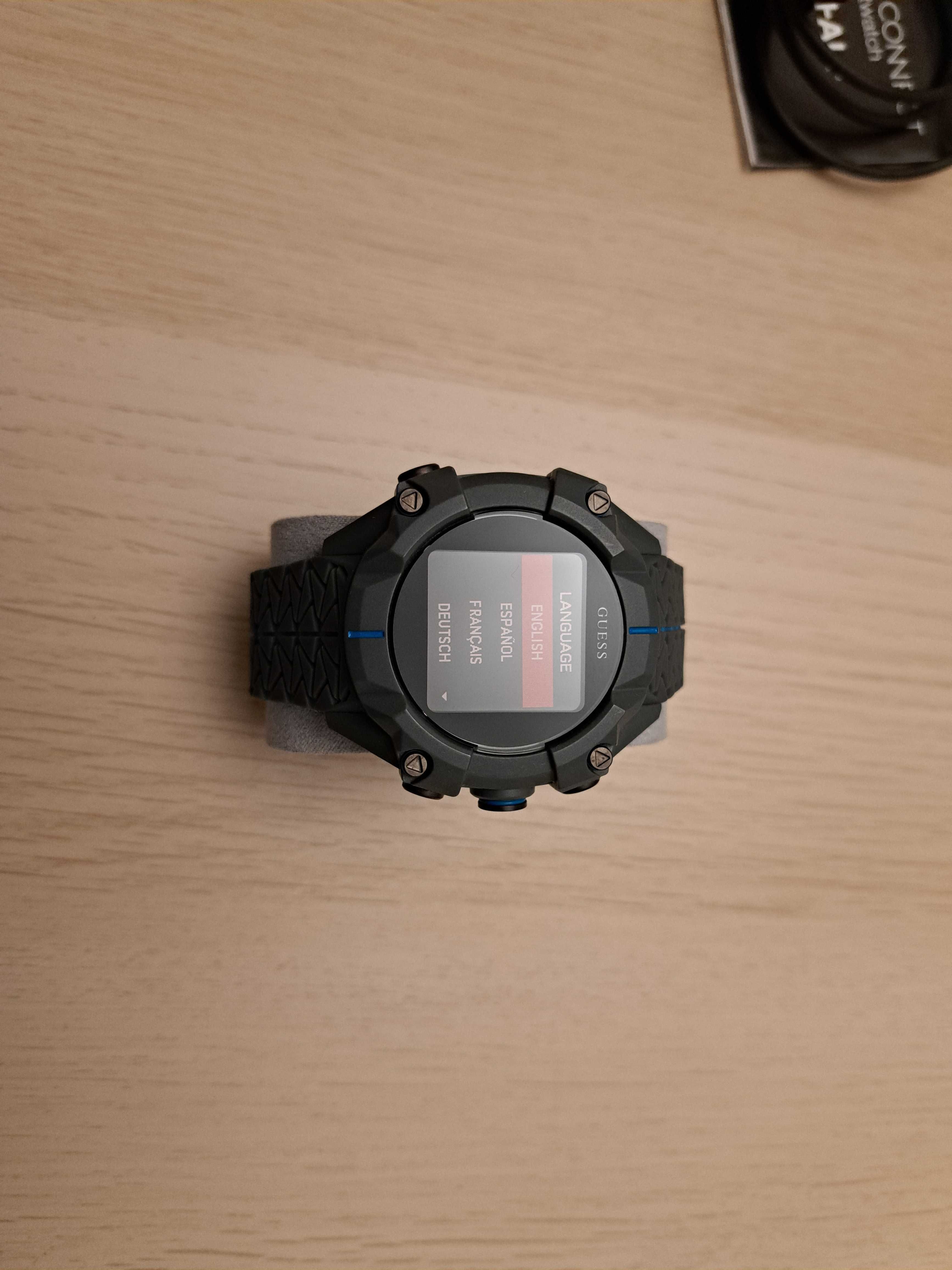 Guess Connect - Smartwatch - Zegarek elektroniczny