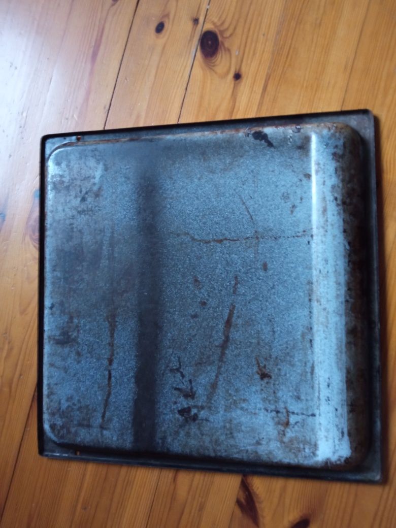 Blacha taca podstawka wymiary 40x40 cm używana