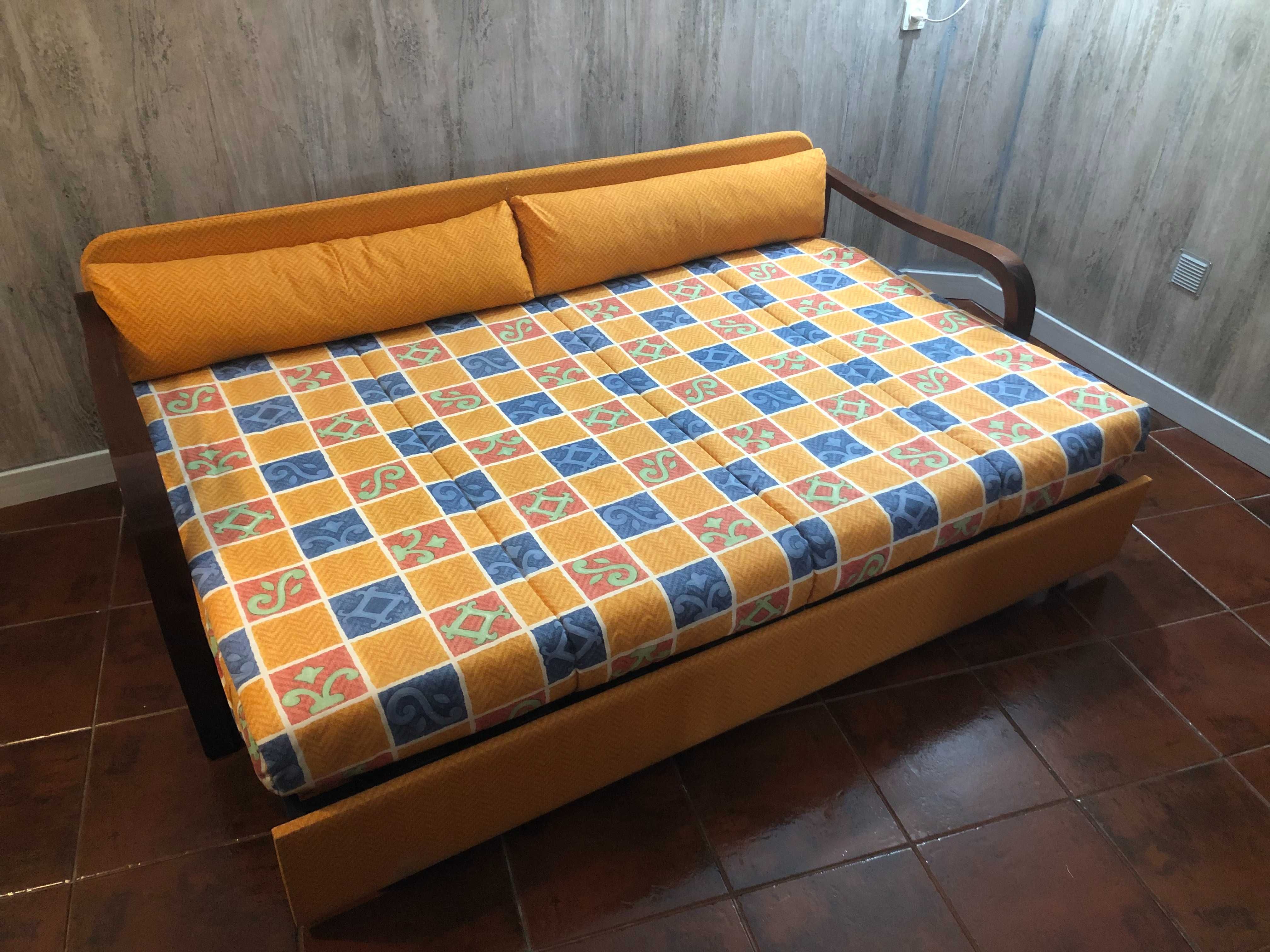 Sofá cama vintage