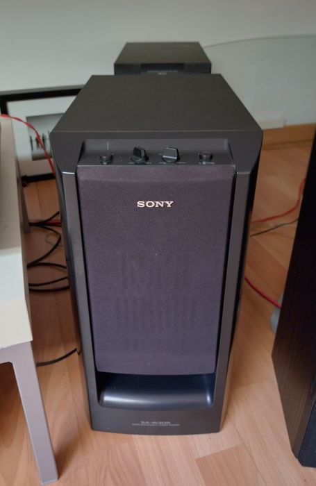 Sony subwoofer activo SA W305 excelente estado.