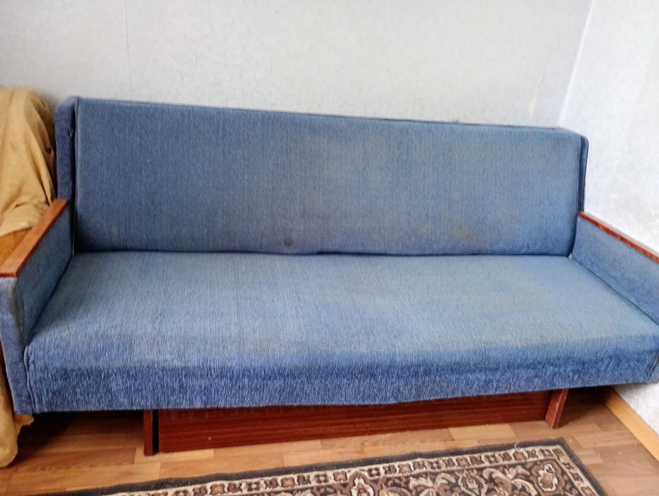 Диван розкладний(ліжко)з шухлядою