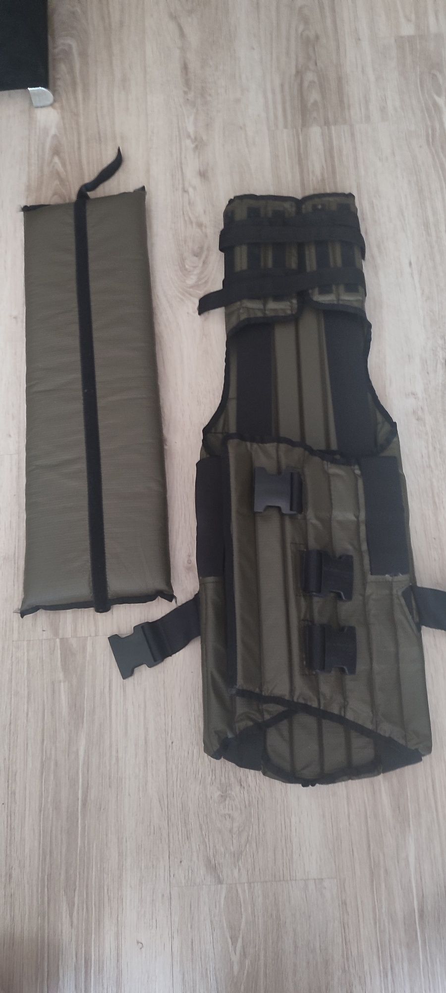 10. Kamizelka ratownicza KED wojskowa