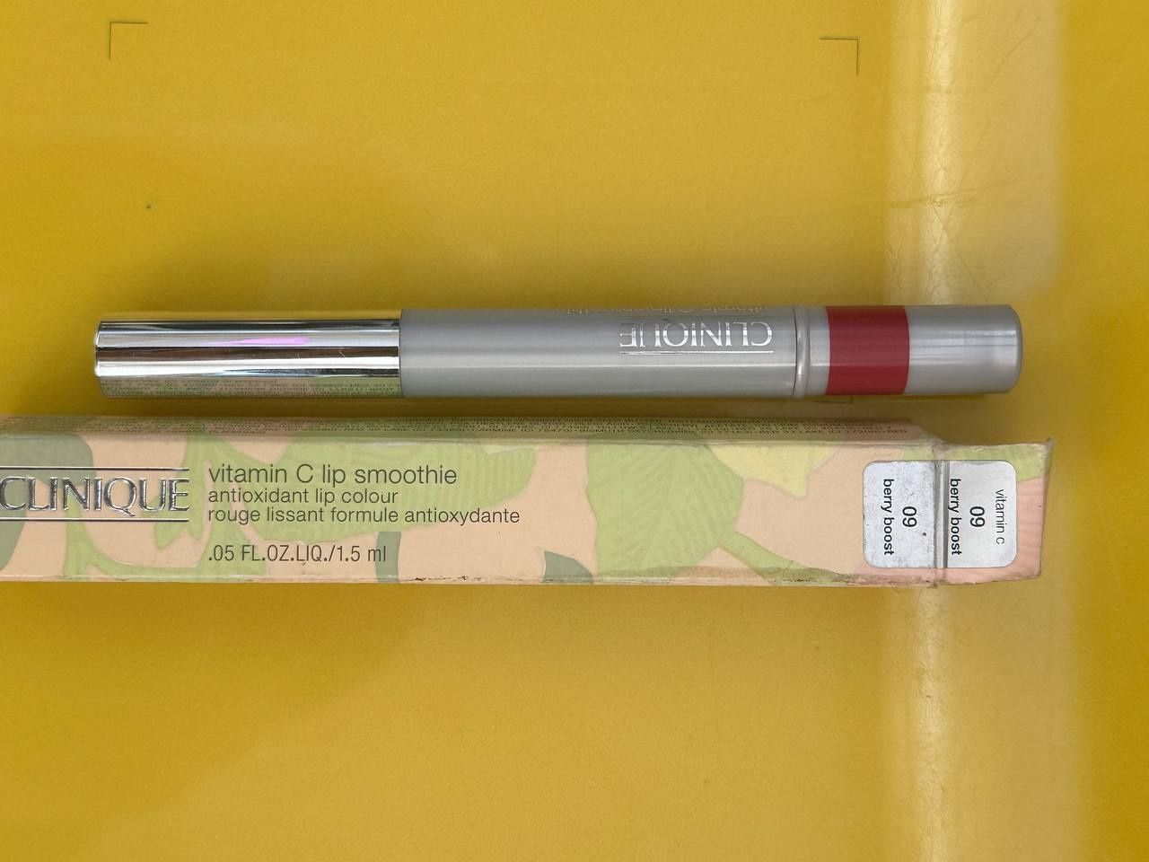 Clinique Vitamin C lip Smoothie Lip colour Lipgloss 09 Berry Boost