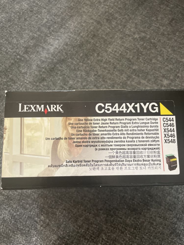 Nowy zolty toner zwiekszona pojemnosc lexmark