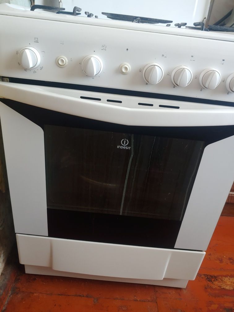 Плита газова Indesit